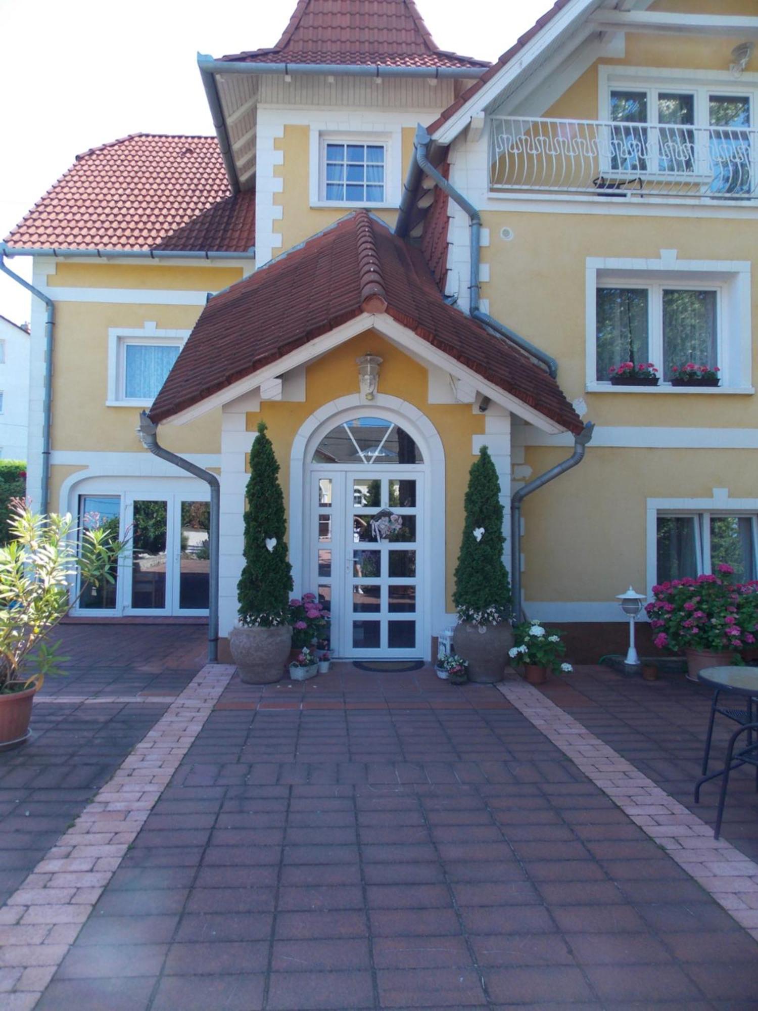 Eden Villa Apartmanhaz Balatonfüred Εξωτερικό φωτογραφία