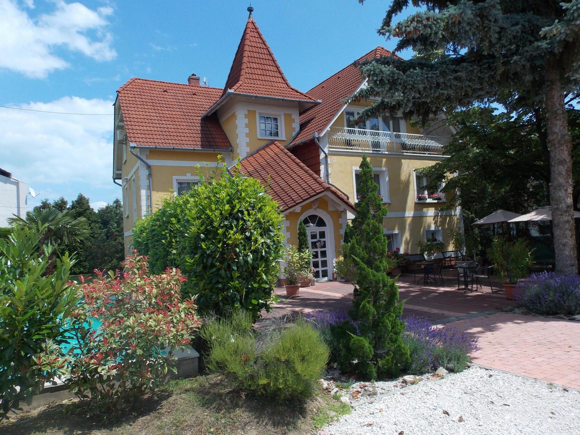 Eden Villa Apartmanhaz Balatonfüred Εξωτερικό φωτογραφία
